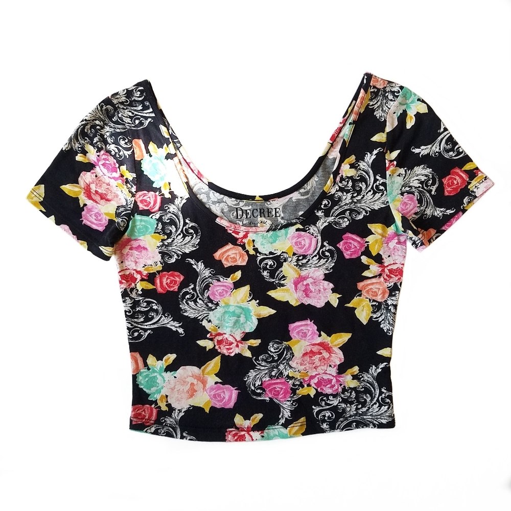 Small Black and Floral Crop Top